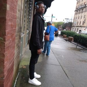 Meet your Posher, Bagchaser